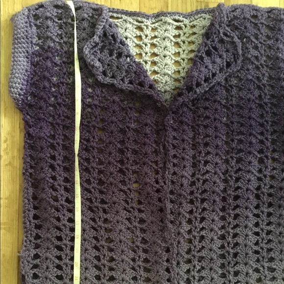 Handmade crocheted top - Picture 4 of 6